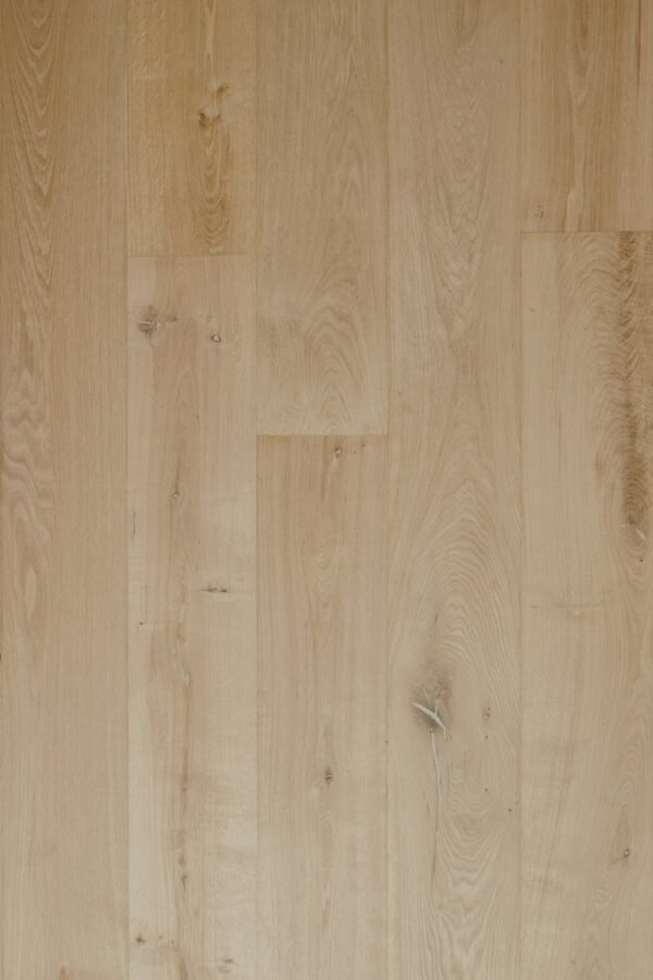 Unfinished 7-1/2″ European Oak Engineered Hardwood Flooring