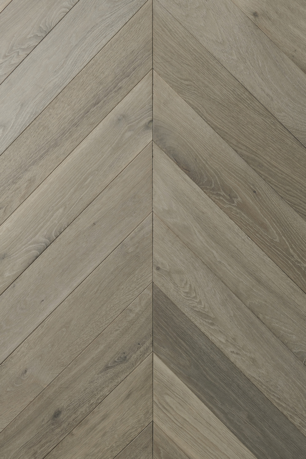 Marsala <span>4-3/4″ European Oak Engineered Hardwood Flooring</span>