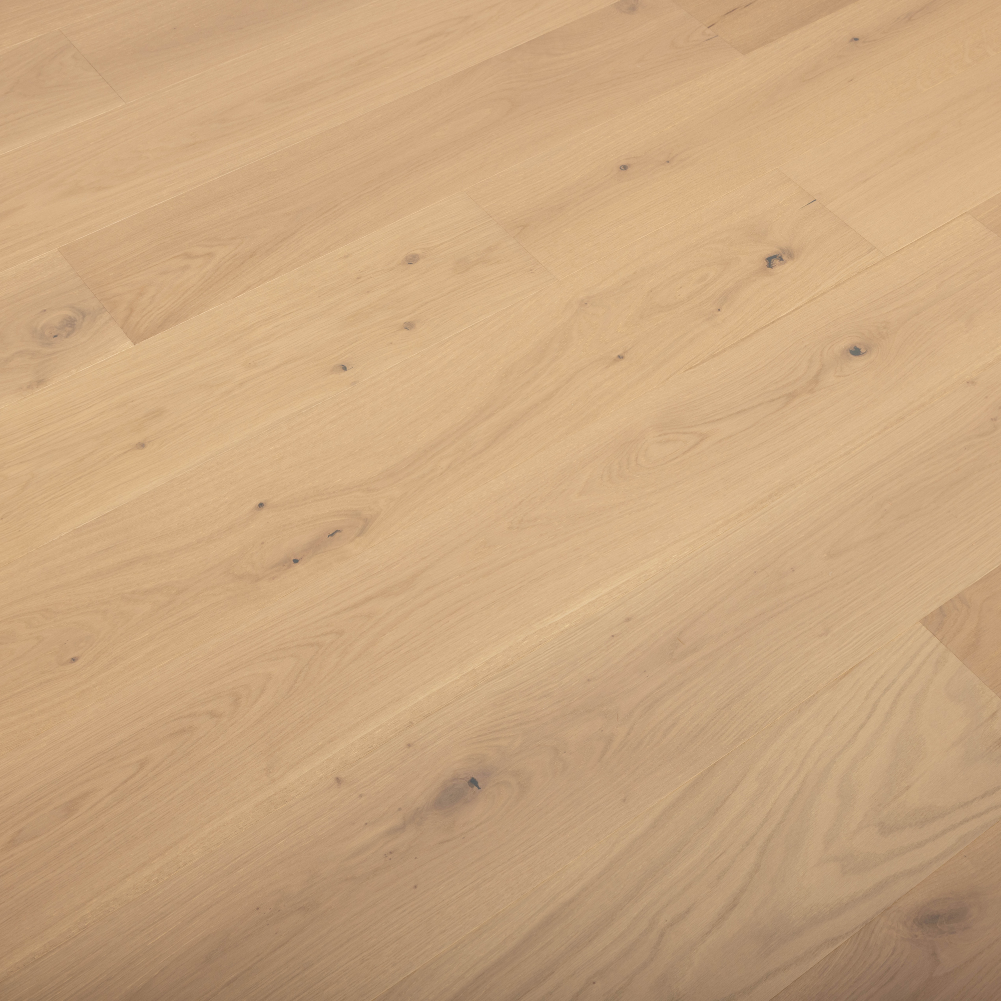 Taranto <span>7-1/2″ European Oak Engineered Hardwood Flooring</span>
